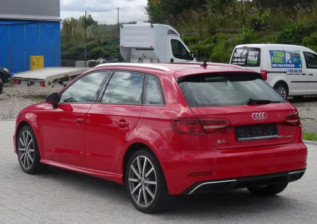 AUDI A3 Sportback 1.4 TFSI CoD ultra Attraction S tronic