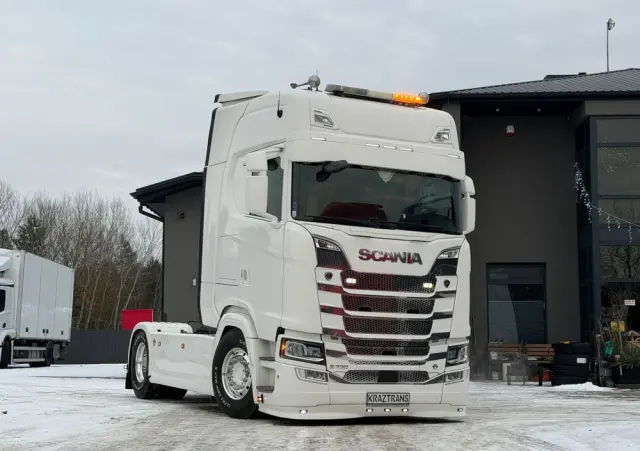 SCANIA S730 V8 idealny stan 2021 pełna opcja z Niemiec ASO scania na kontrakcie hydraulika 