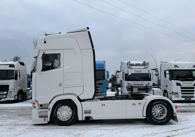 SCANIA S730 V8 idealny stan 2021 pełna opcja z Niemiec ASO scania na kontrakcie hydraulika 