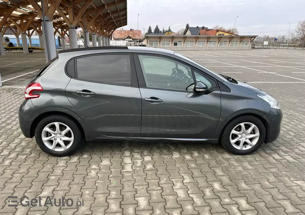 PEUGEOT 208 1.4 VTi Active