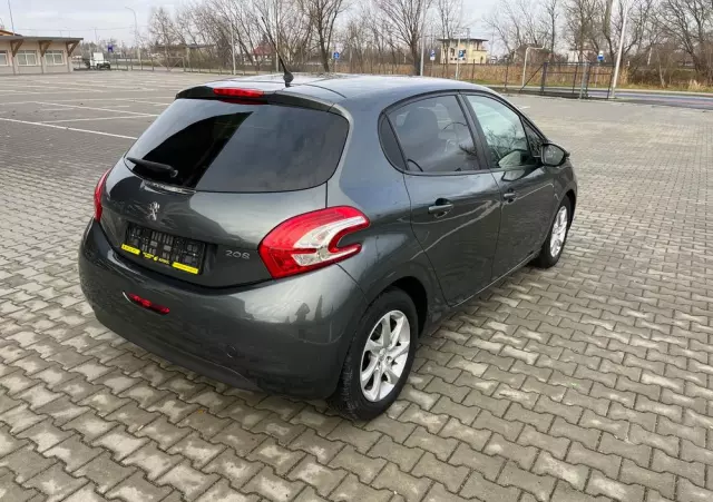PEUGEOT 208 1.4 VTi Active