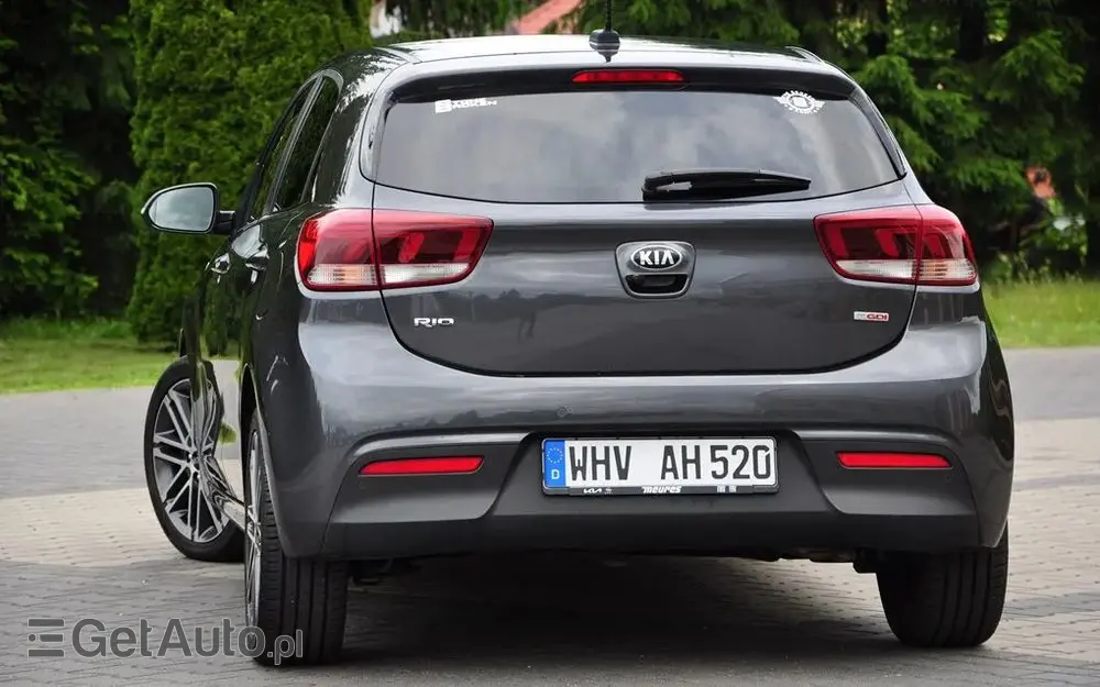 KIA Rio 1.0 T-GDI 120 Platinum Edition