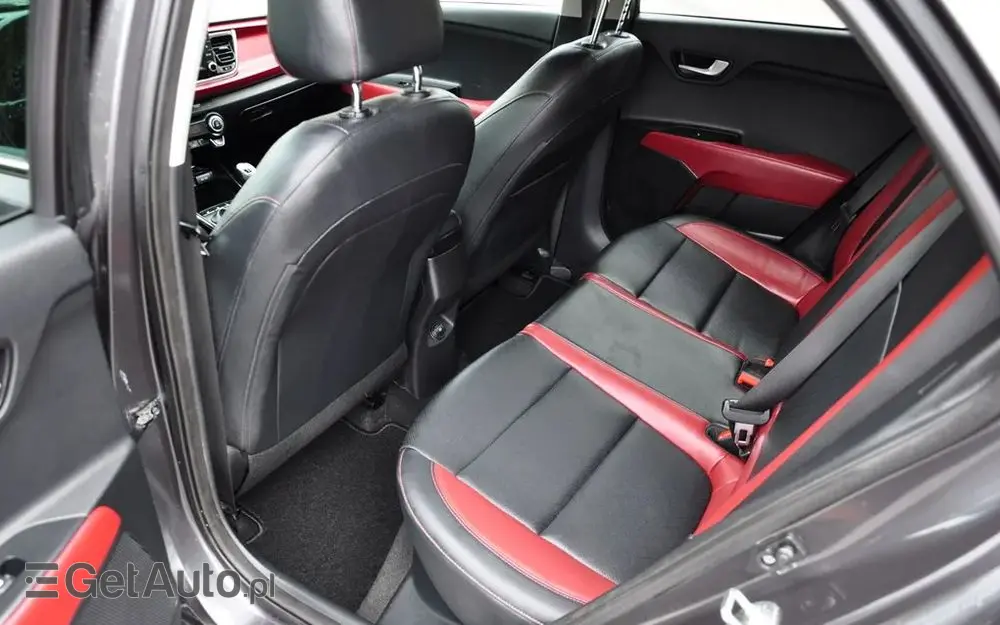 KIA Rio 1.0 T-GDI 120 Platinum Edition