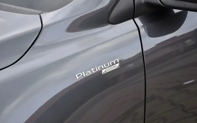 KIA Rio 1.0 T-GDI 120 Platinum Edition