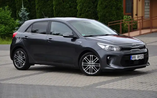 KIA Rio 1.0 T-GDI 120 Platinum Edition