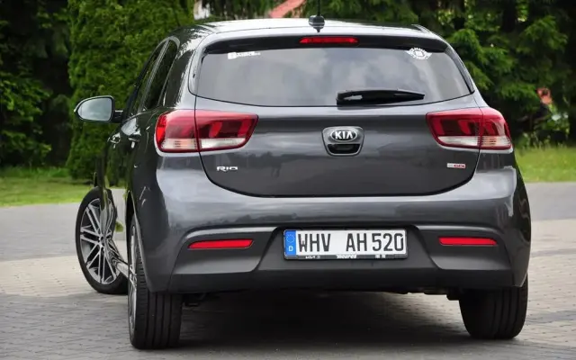 KIA Rio 1.0 T-GDI 120 Platinum Edition