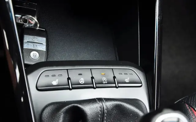 KIA Rio 1.0 T-GDI 120 Platinum Edition