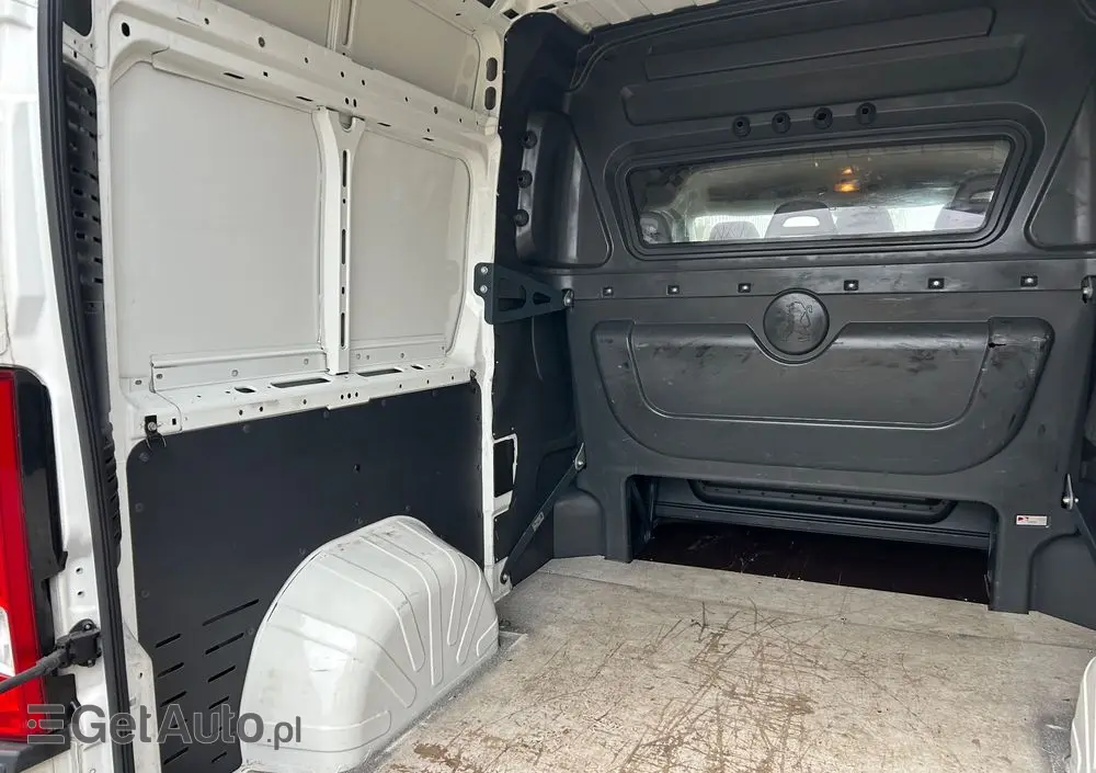 PEUGEOT Boxer 