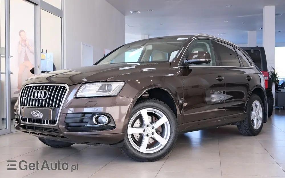 AUDI Q5 