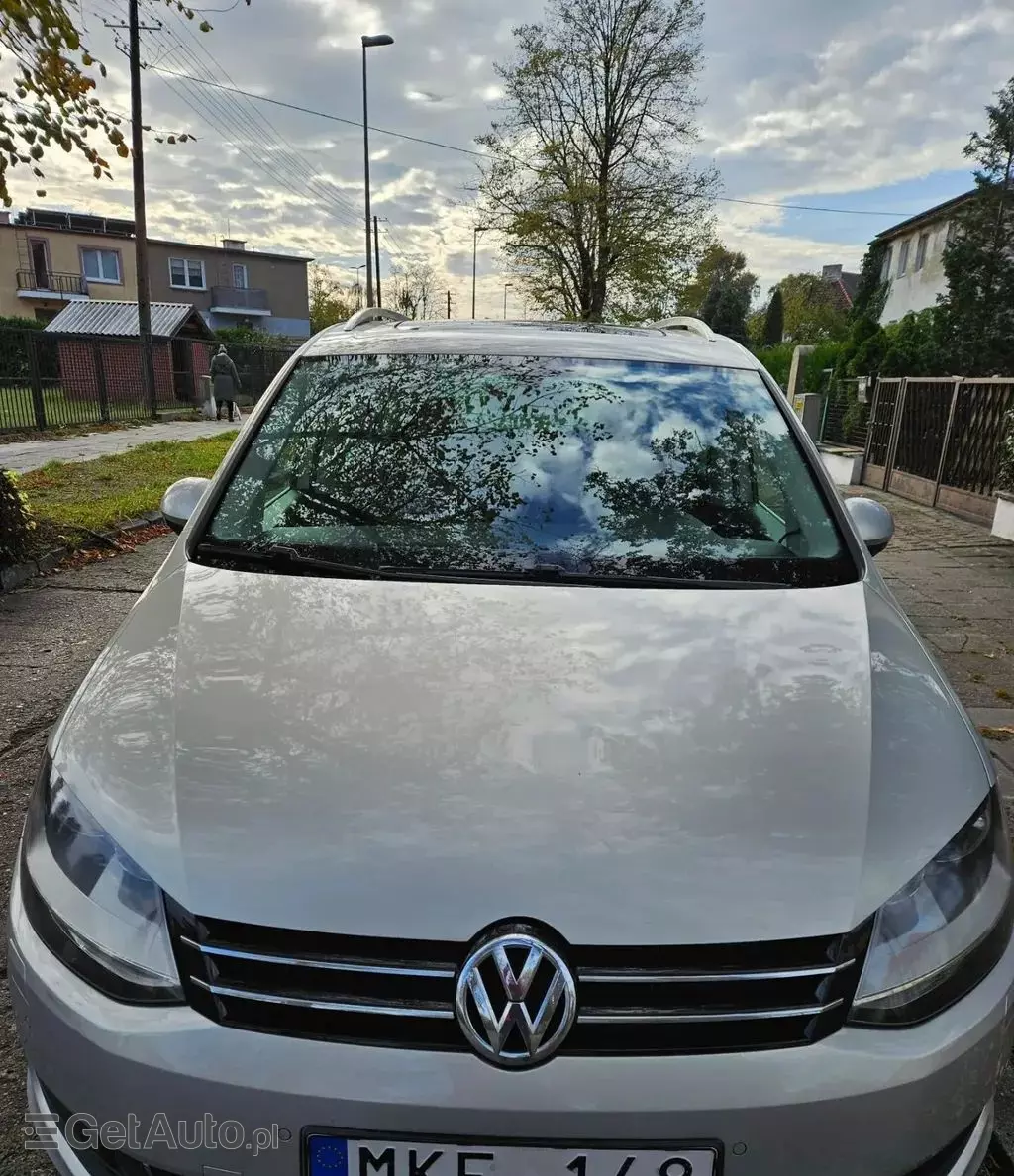 VOLKSWAGEN Sharan 