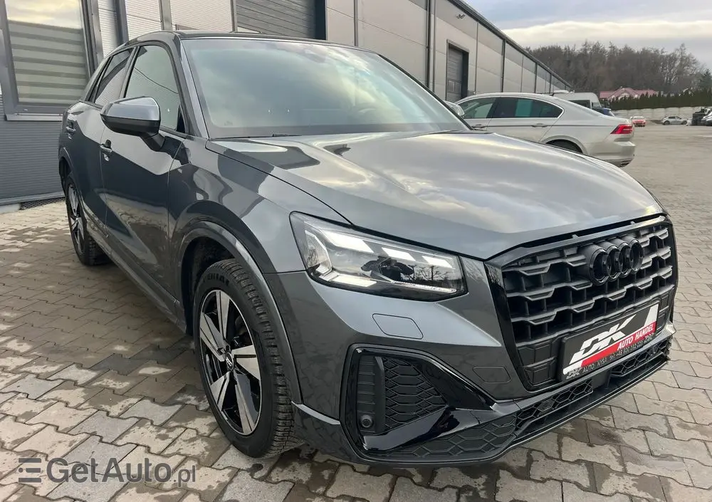 AUDI Q2 35 TFSI S tronic S line