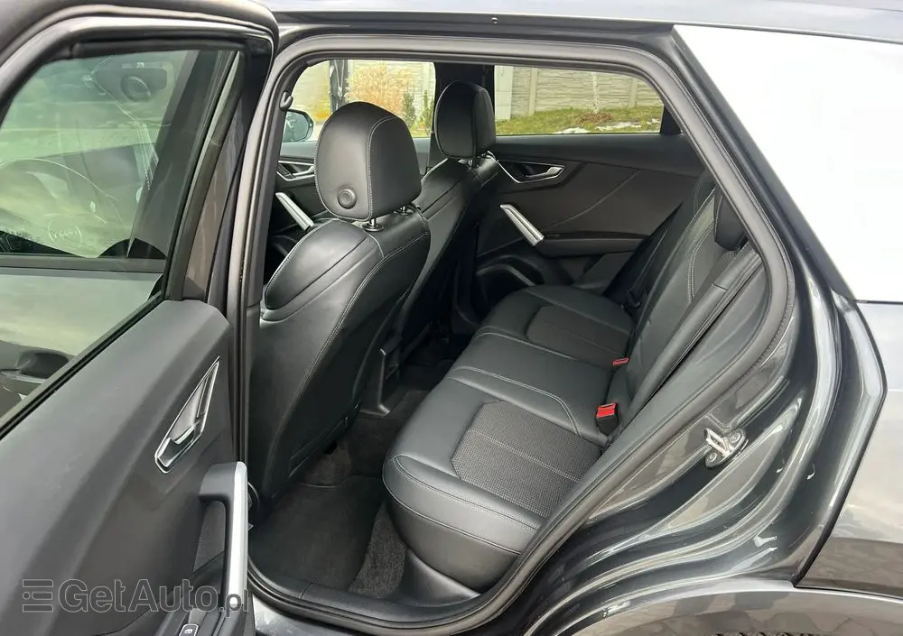 AUDI Q2 35 TFSI S tronic S line