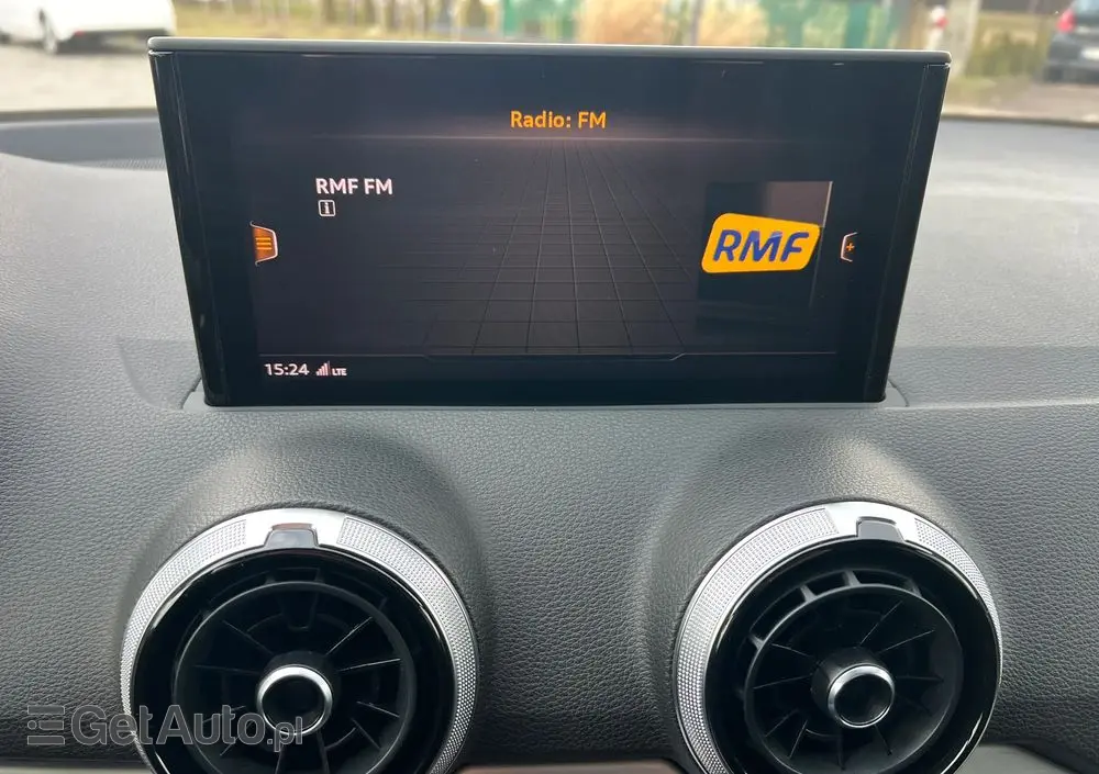 AUDI Q2 35 TFSI S tronic S line