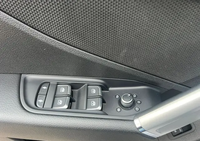 AUDI Q2 35 TFSI S tronic S line