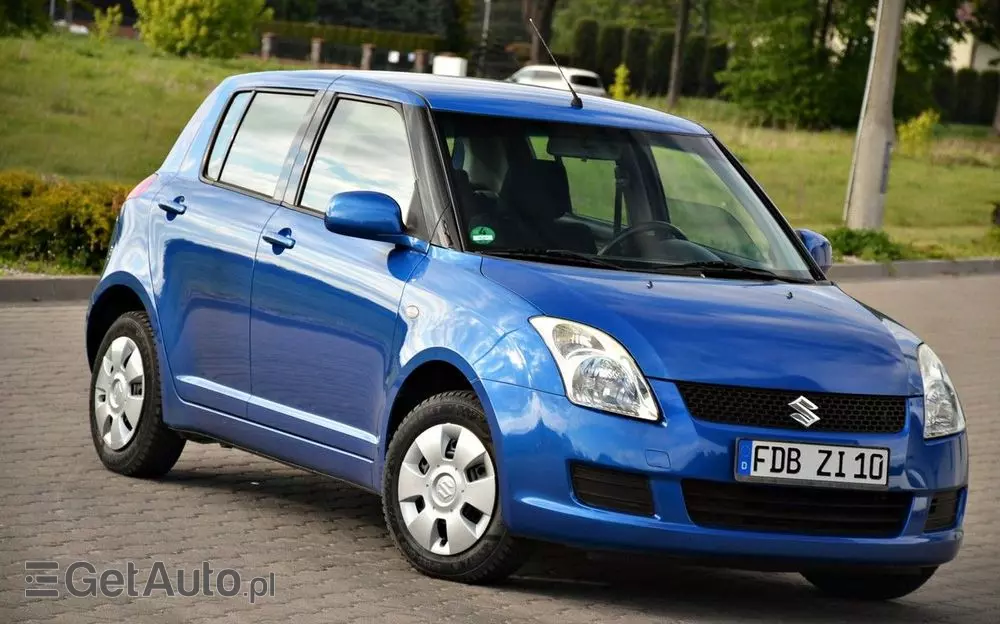 SUZUKI Swift 