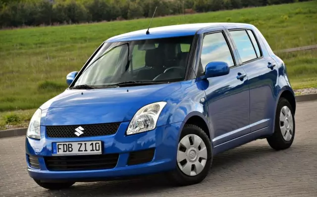 SUZUKI Swift 