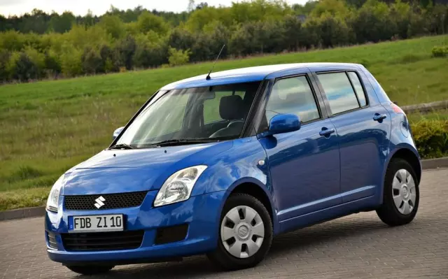 SUZUKI Swift 