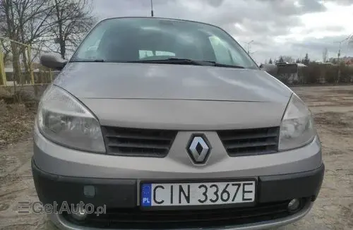 RENAULT Grand Scenic 