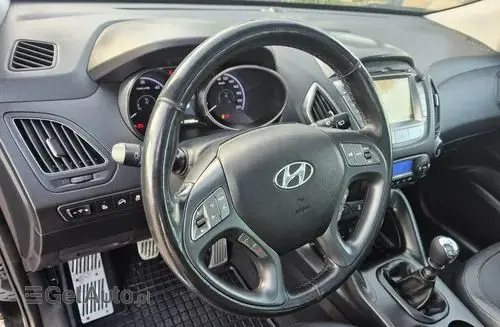 HYUNDAI Ix35 