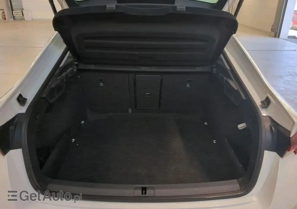 SKODA Octavia 1.5 TSI e-Tec Ambition DSG