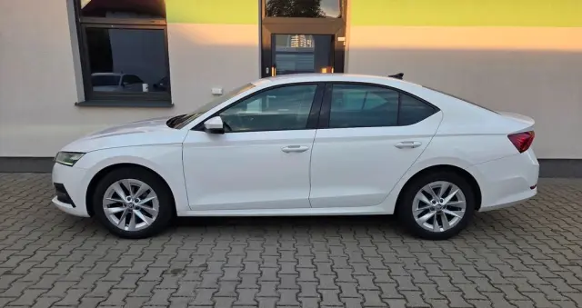 SKODA Octavia 1.5 TSI e-Tec Ambition DSG