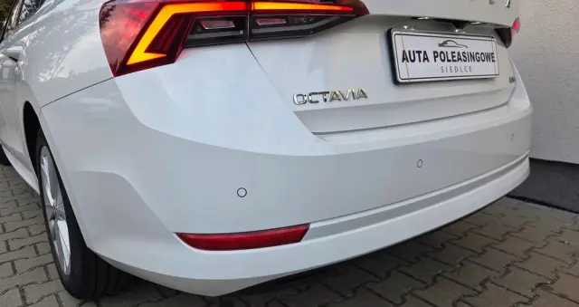 SKODA Octavia 1.5 TSI e-Tec Ambition DSG