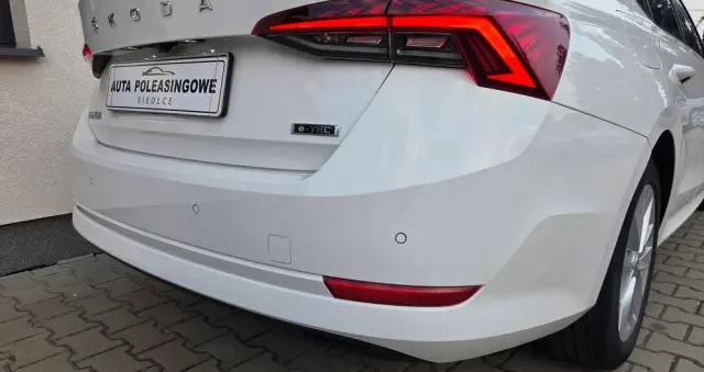 SKODA Octavia 1.5 TSI e-Tec Ambition DSG