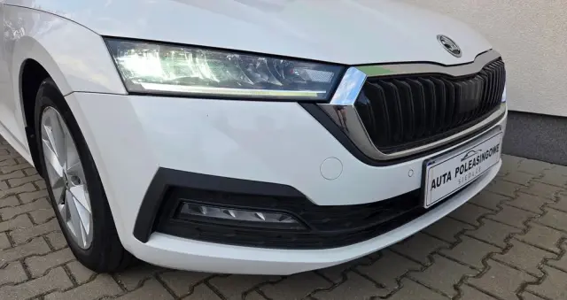 SKODA Octavia 1.5 TSI e-Tec Ambition DSG