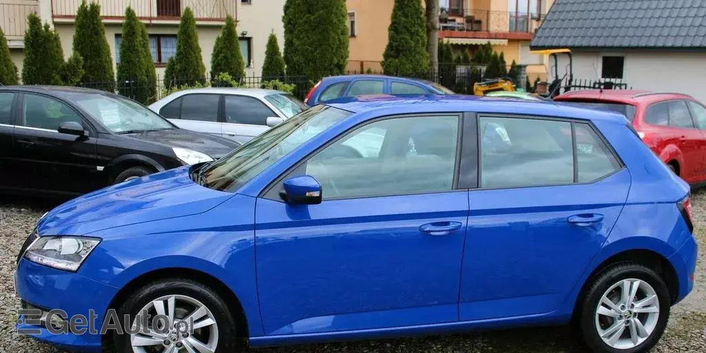 SKODA Fabia 