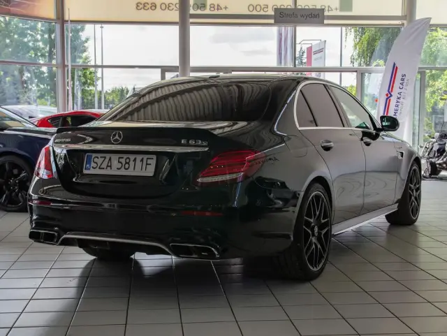 MERCEDES-BENZ Klasa E AMG 63 S 4Matic+ AMG Speedshift MCT-9G