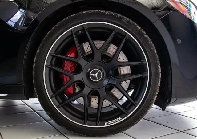 MERCEDES-BENZ Klasa E AMG 63 S 4Matic+ AMG Speedshift MCT-9G