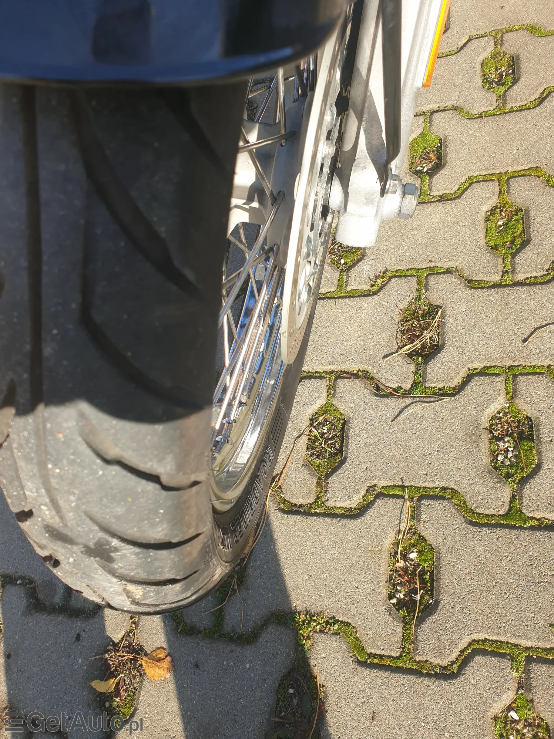 ROYAL ENFIELD Bulled 