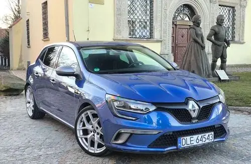 RENAULT Megane 