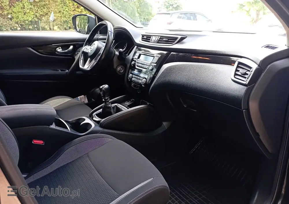 NISSAN Qashqai 1.6 DIG-T Acenta