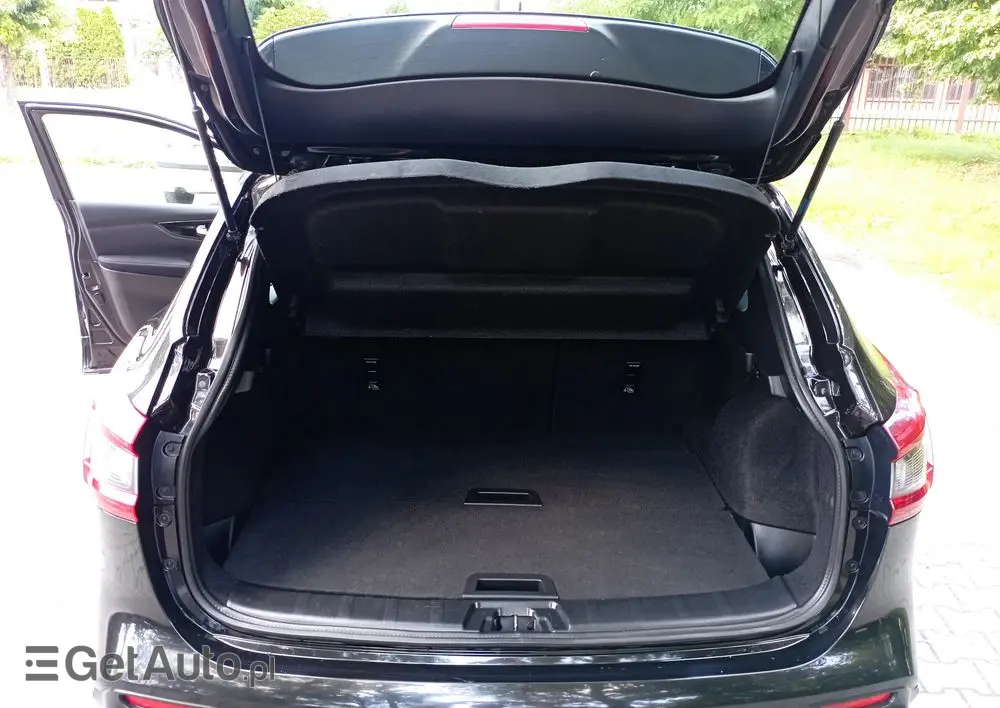 NISSAN Qashqai 1.6 DIG-T Acenta