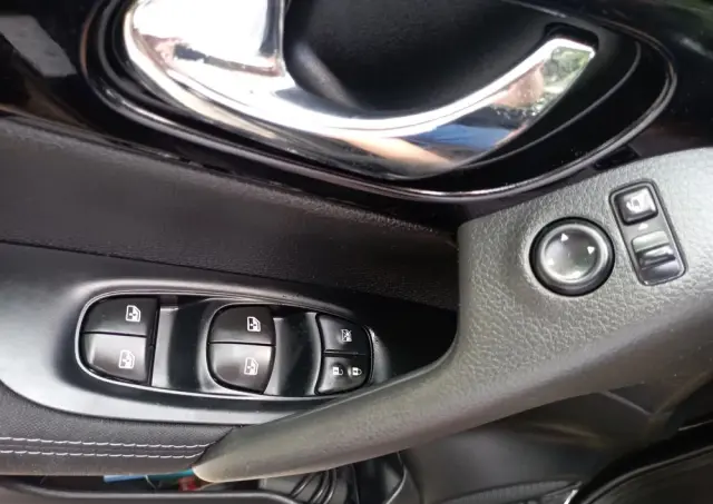NISSAN Qashqai 1.6 DIG-T Acenta