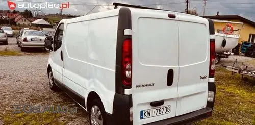RENAULT Trafic 