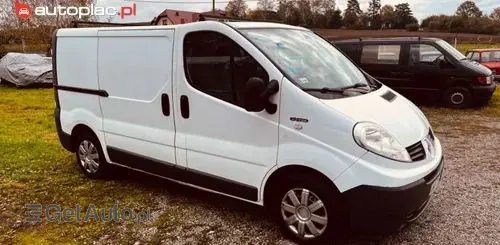 RENAULT Trafic 
