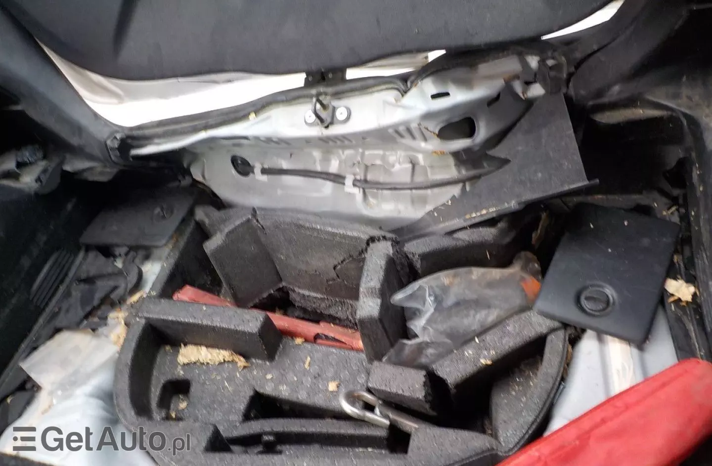 TOYOTA Yaris 1.0 Premium