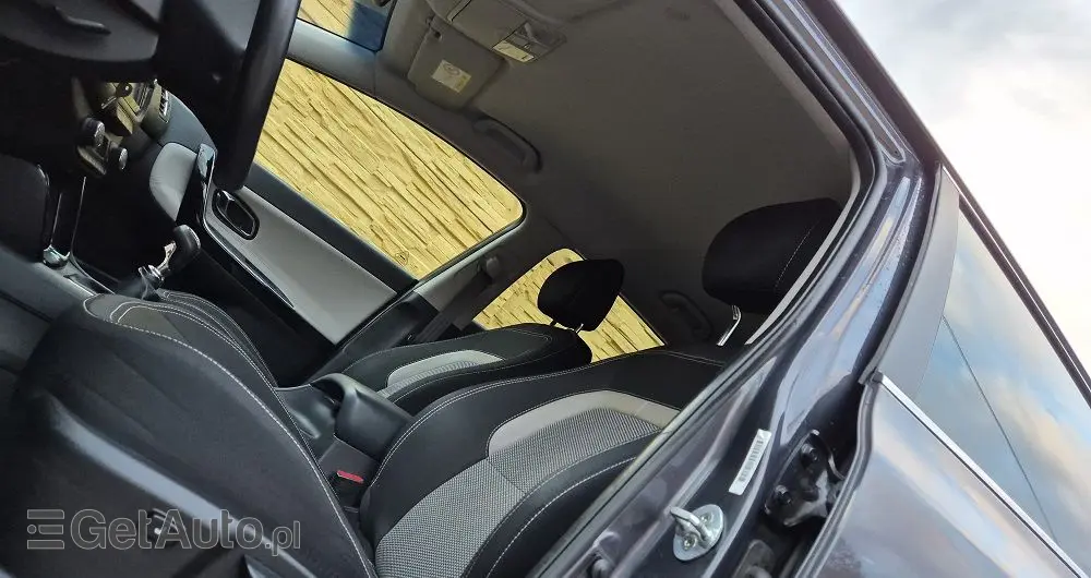 KIA Ceed 1.6 GDI ISG Spirit