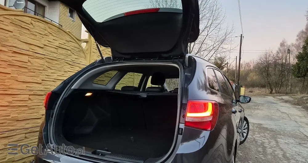 KIA Ceed 1.6 GDI ISG Spirit