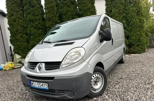 RENAULT Trafic 