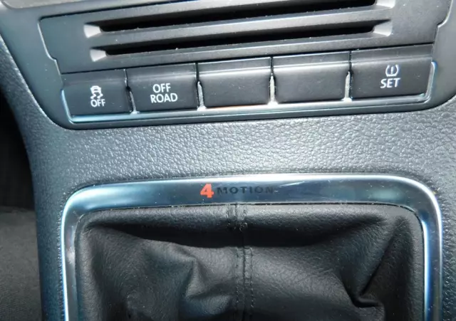 VOLKSWAGEN Tiguan 1.4 TSI 4Mot Trend&Fun