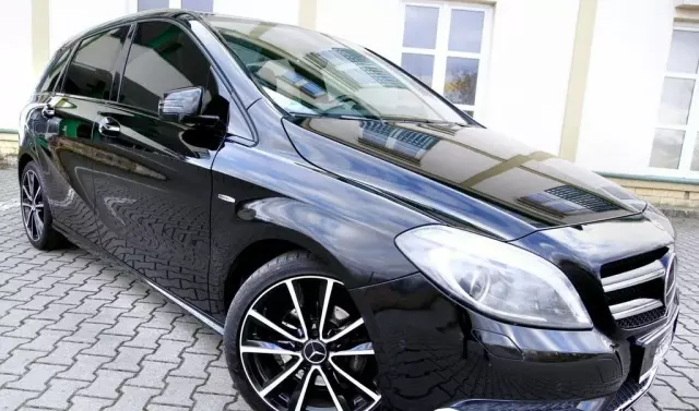 MERCEDES-BENZ Klasa B 