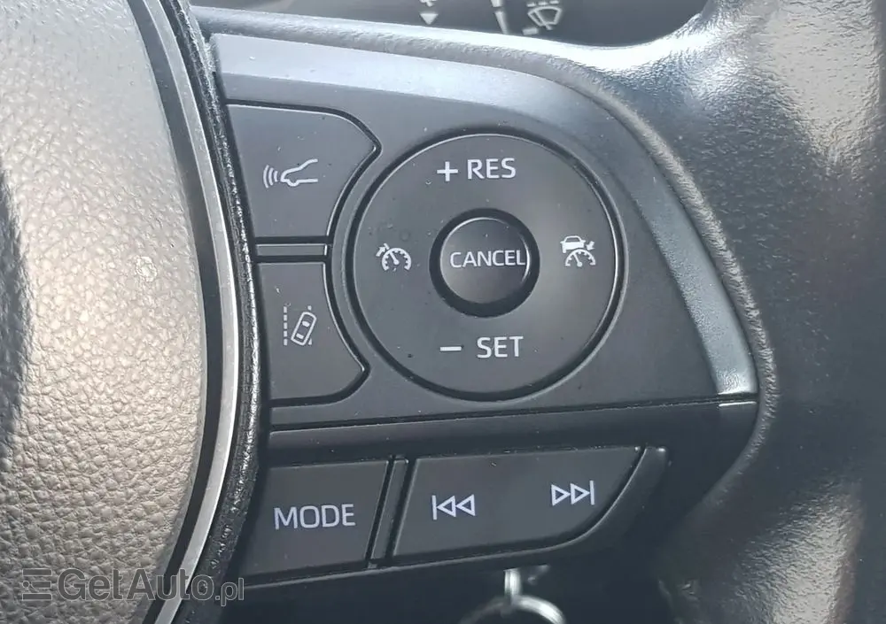 TOYOTA Corolla 1.5 Comfort MS