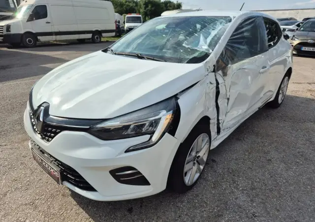 RENAULT Clio BLUE dCi 85 BUSINESS EDITION