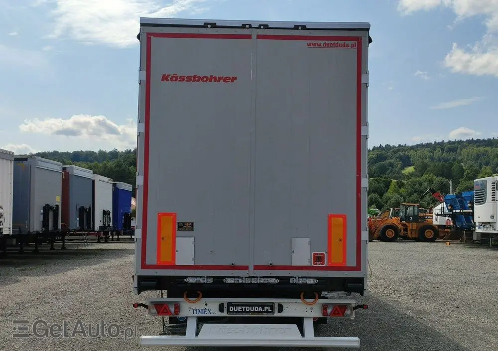 KASSBOHRER Maxima XS Standard Super Stan !!! 