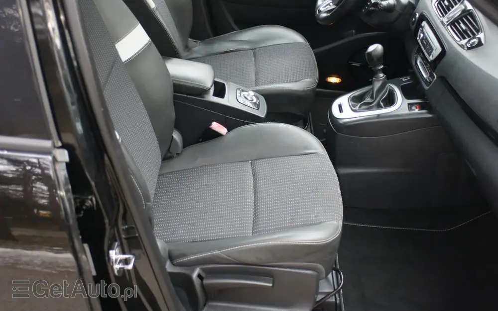 RENAULT Grand Scenic Energy dCi 110 S&S Bose Edition