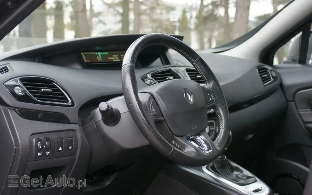 RENAULT Grand Scenic Energy dCi 110 S&S Bose Edition