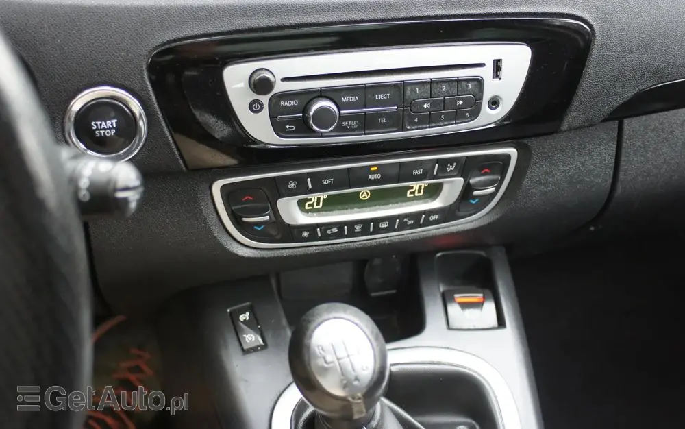 RENAULT Grand Scenic Energy dCi 110 S&S Bose Edition